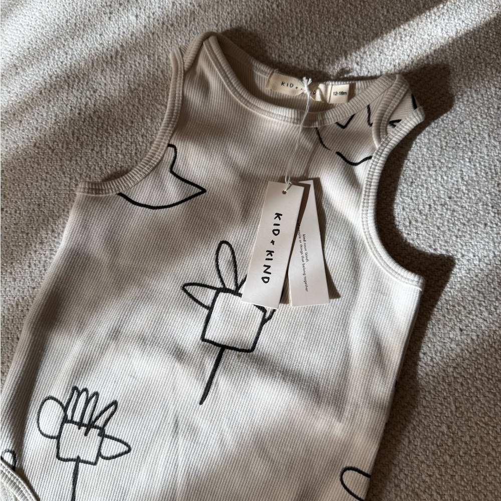 Kid+Kind new with tage adorable baby onesie size 12-18M